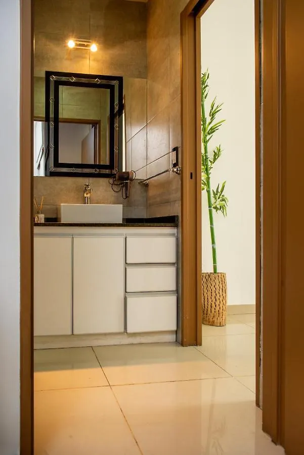 Premium Gold Mendoza Apartment