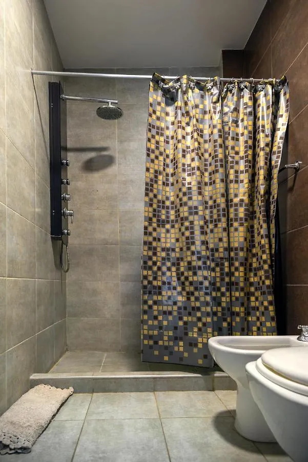 Premium Gold Mendoza Apartment